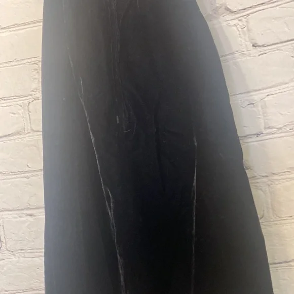 Benetton Black Velvet Sleeveless Dress Size Small Size 6 Excellent Condition